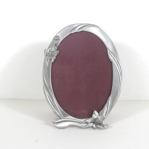 5”x7” Vintage Oval Pewter Picture Frame Lilies Seagull Canada Floral Velvet Back